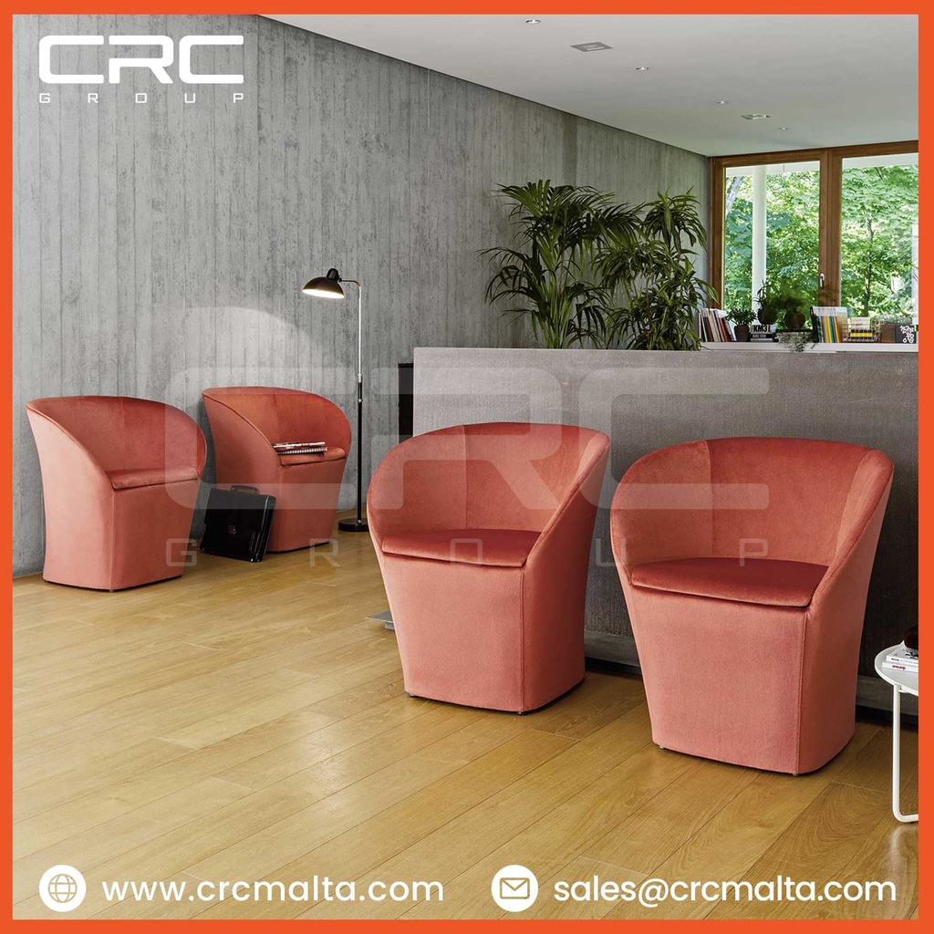 CRC Liliè Comfortable Armchair